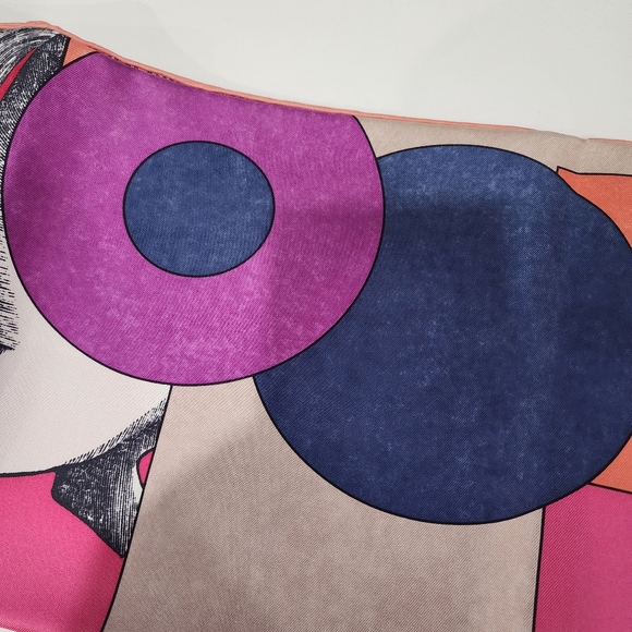 NWOT Rare 2024 Pink Saut Hermès Cavalier en Formes Silk Scarf 90 - Picture 11 of 15